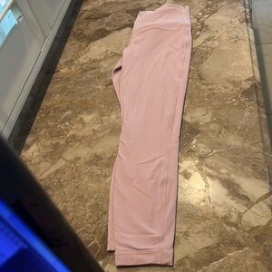 Lululemon Athletica align pale pink Leggings  size 6 excellent condition